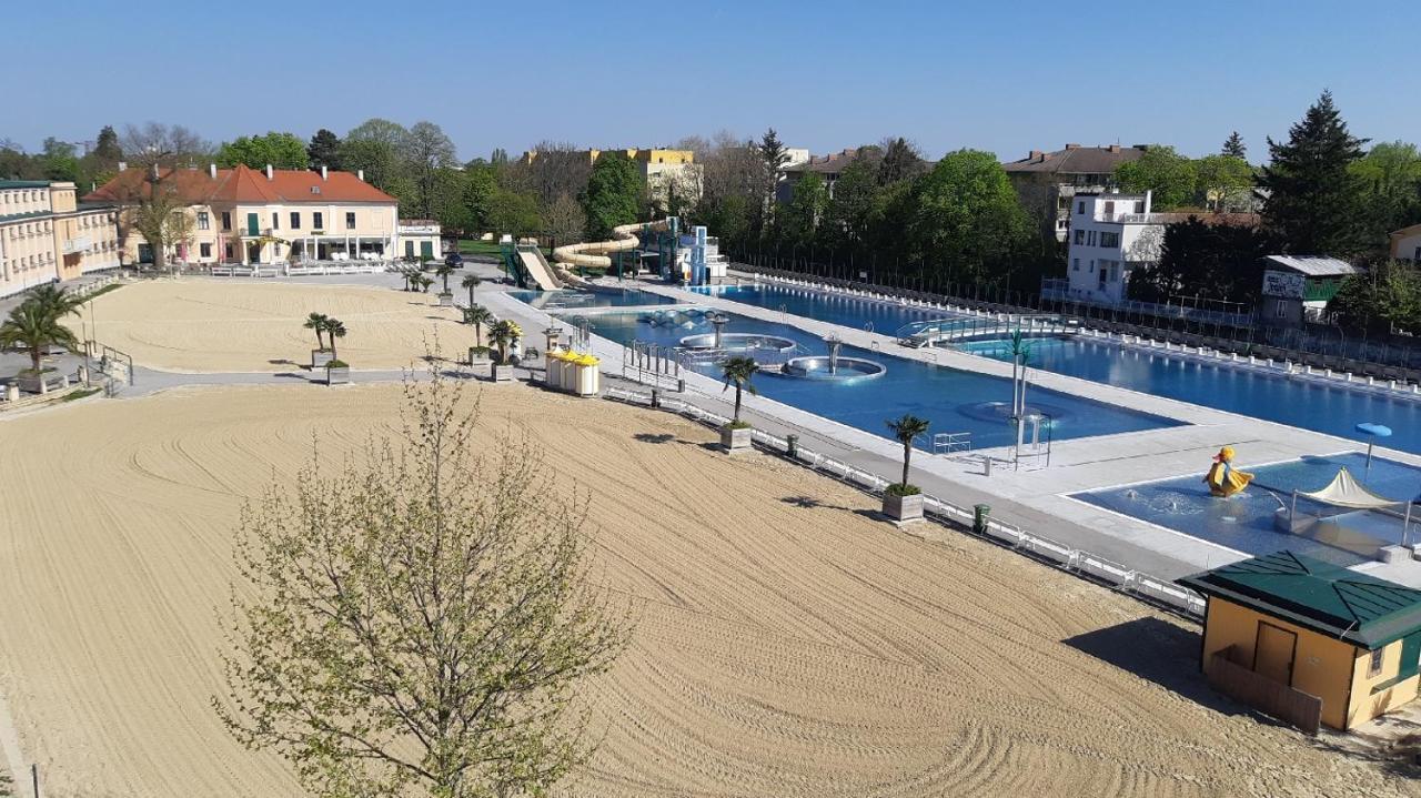 Das Gutenbrunn Thermen & Sporthotel 巴登 外观 照片
