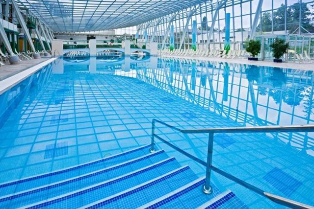 Das Gutenbrunn Thermen & Sporthotel 巴登 外观 照片
